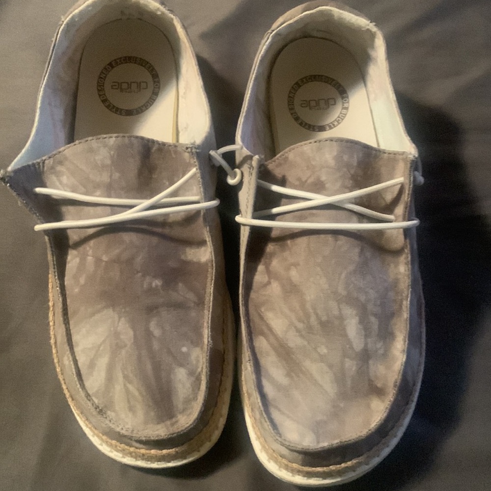 Hey Dude Womens Size 8